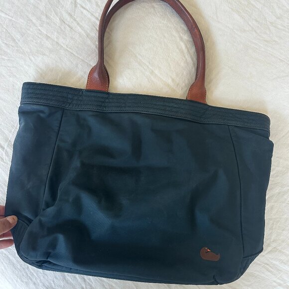 Dooney & Bourke Shoulder Bag Navy Blue and Cosmetic Bag - Picture 1 of 3